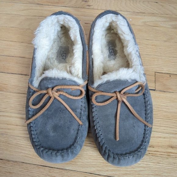 UGG Shoes - Ugg Moccasin Slip On Leather Sheepskin Blue Gray Size 8